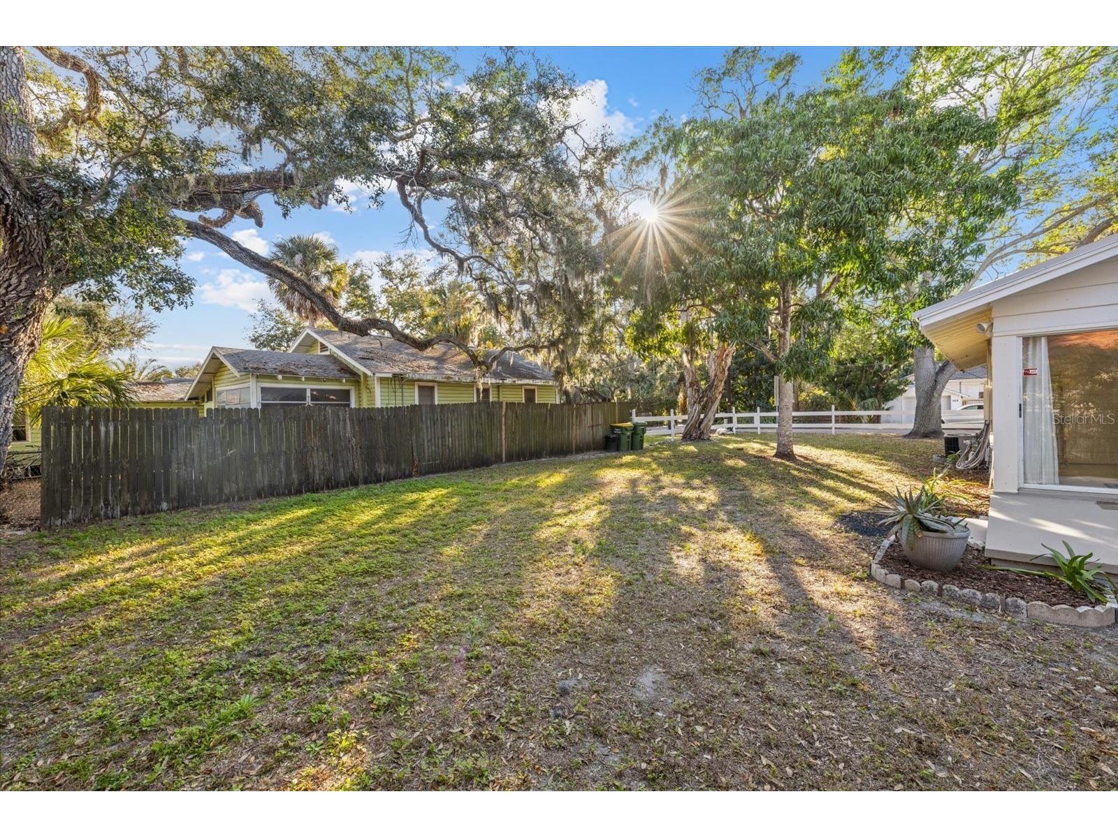 1010 Indian Beach Drive Drive Sarasota FL 34234 - SARASOTA BAY A4680856 image9