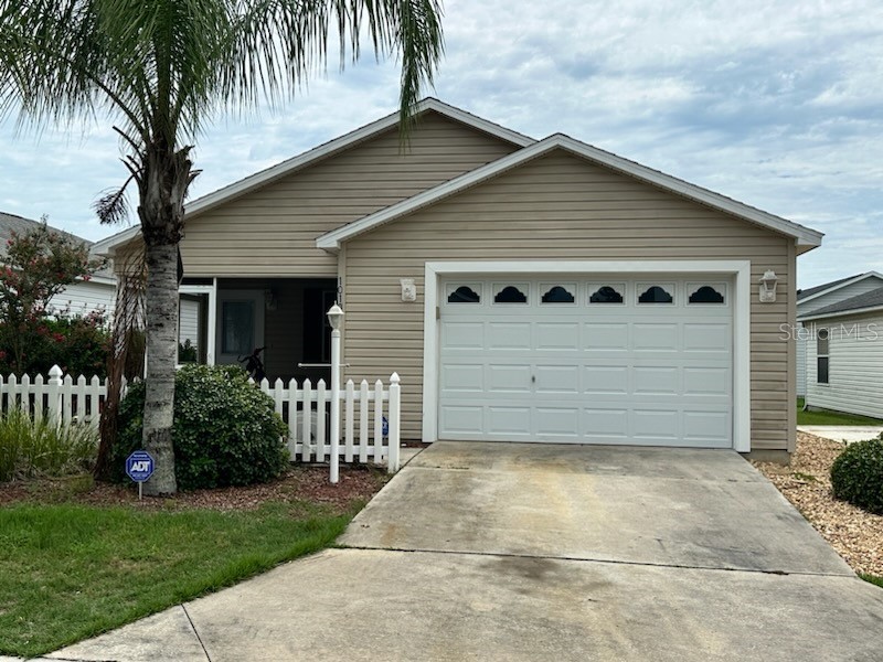 1010 Jace Place The Villages FL 32162 G5084996 image1