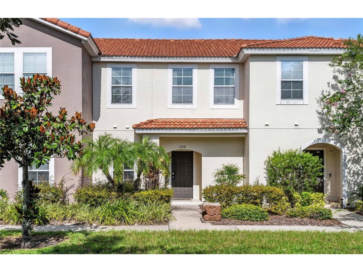 1010 Las Fuentes Drive Kissimmee FL 34746 O6327114 image1