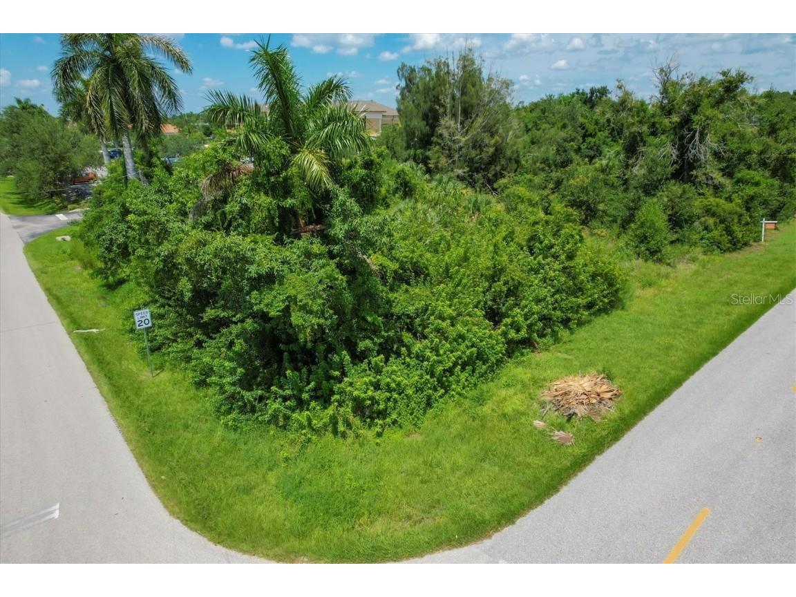 1010 Lavilla Road Punta Gorda FL 33950 D6137183 image4