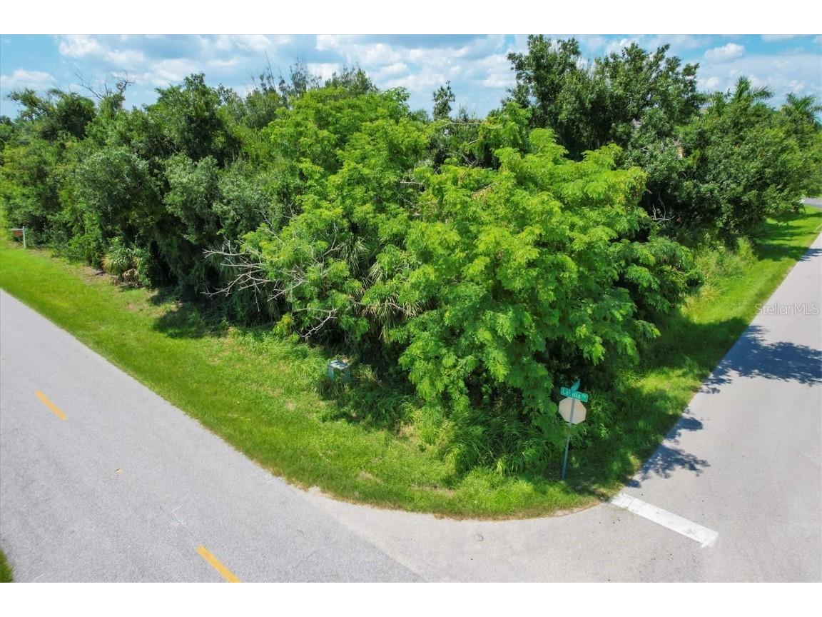 1010 Lavilla Road Punta Gorda FL 33950 D6137183 image5