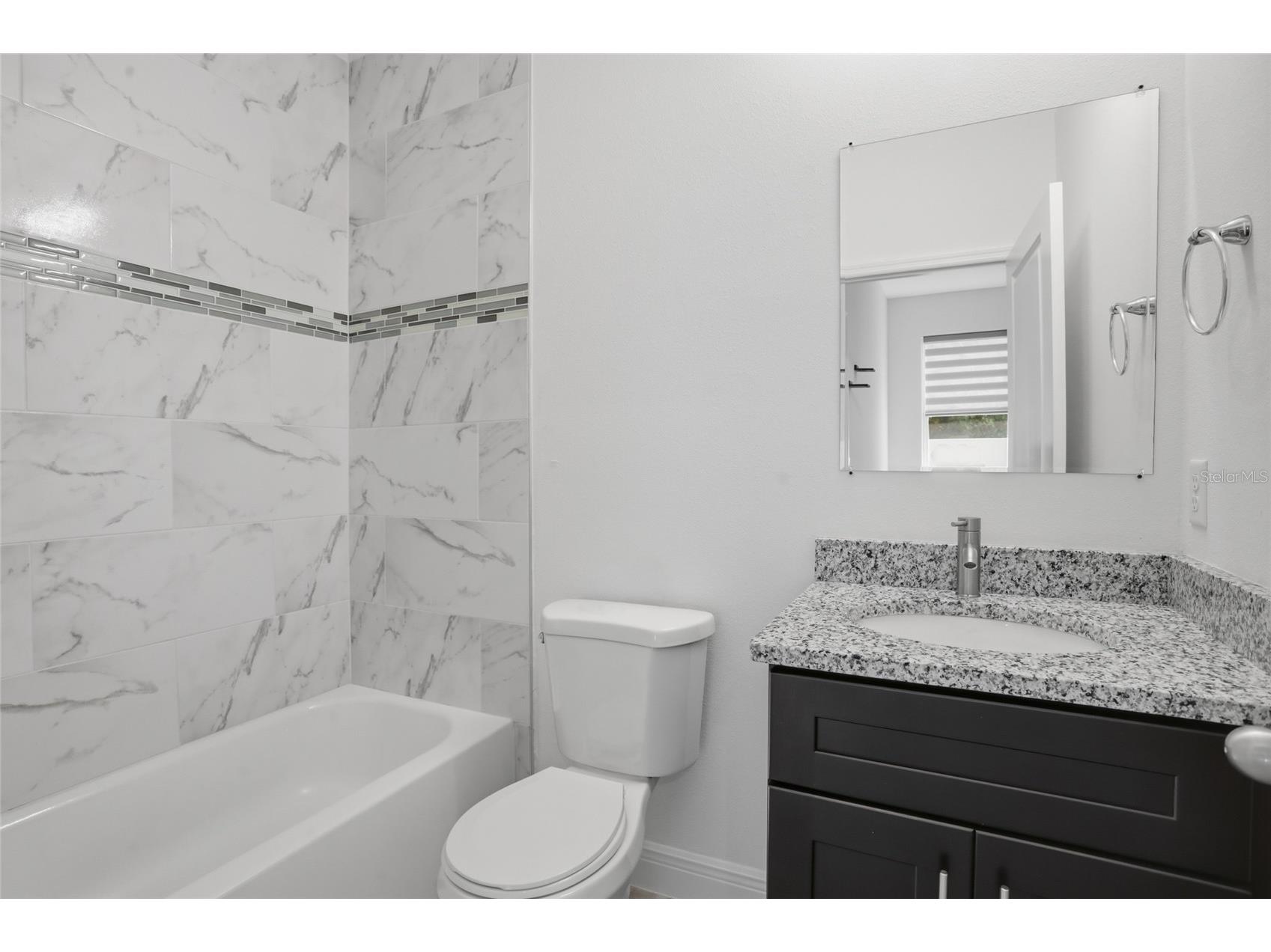 1010 Mayfair Place Kissimmee FL 34758 O6399858 image18