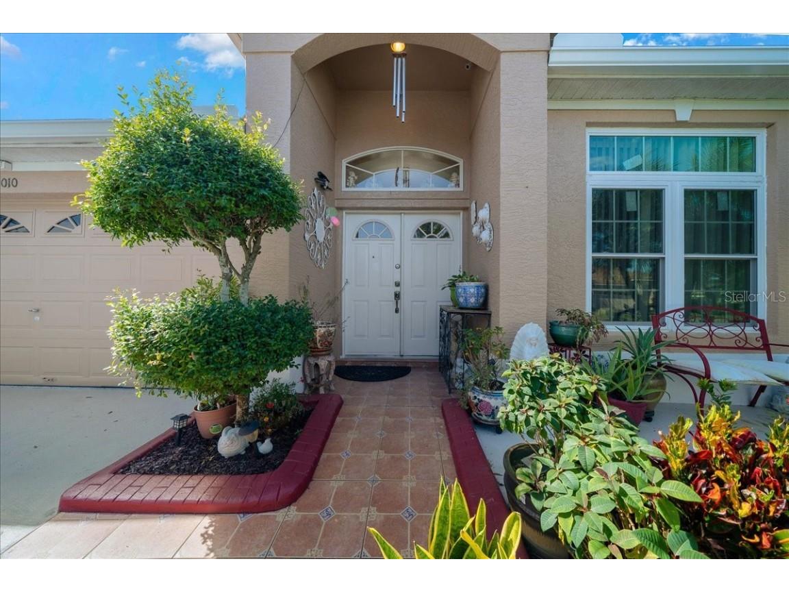 1010 Raining Meadows Lane Orlando FL 32824 OM712437 image1