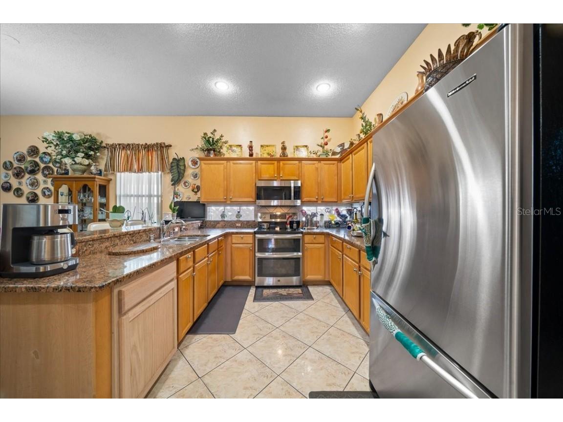 1010 Raining Meadows Lane Orlando FL 32824 OM712437 image13