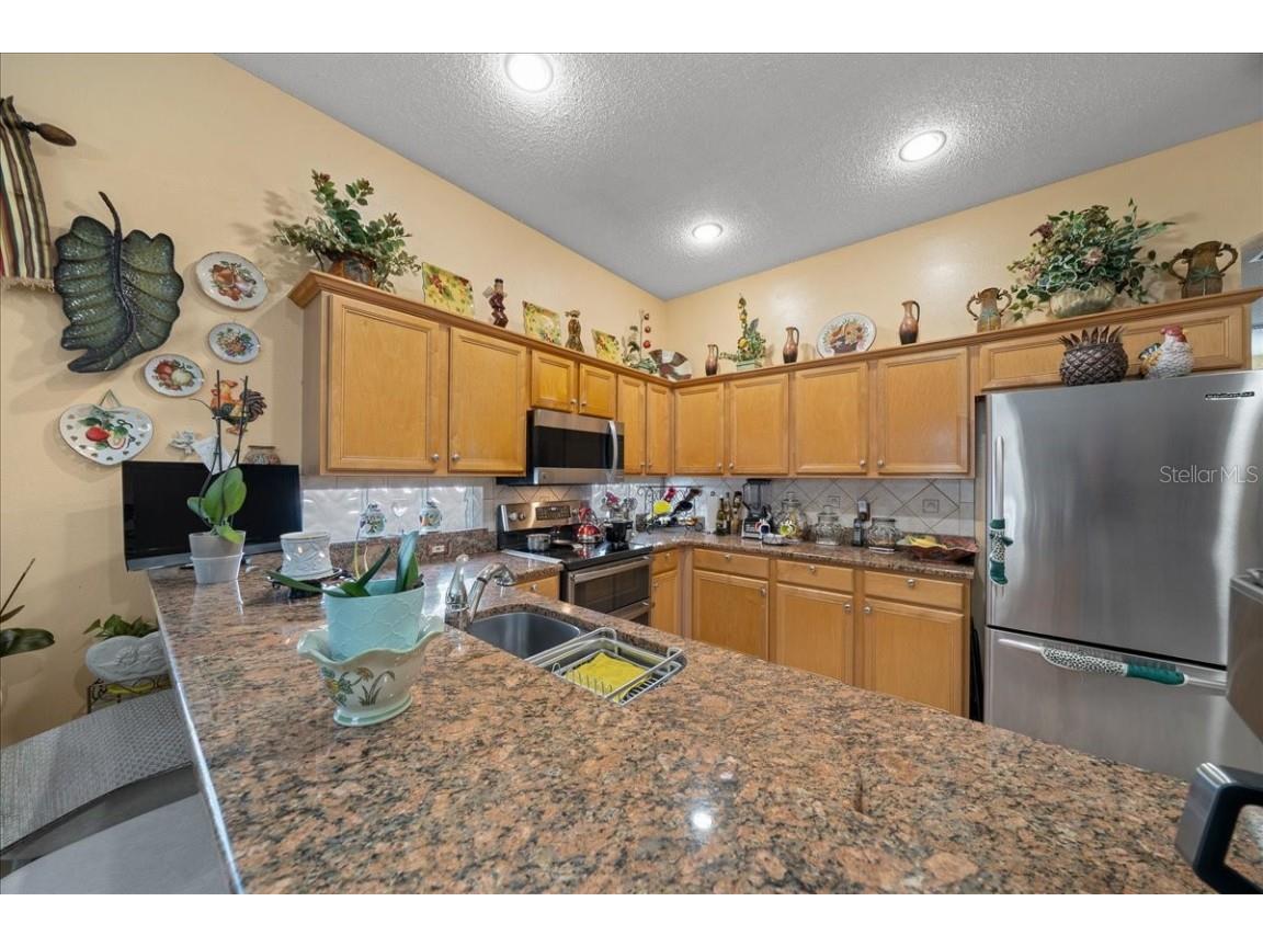 1010 Raining Meadows Lane Orlando FL 32824 OM712437 image15