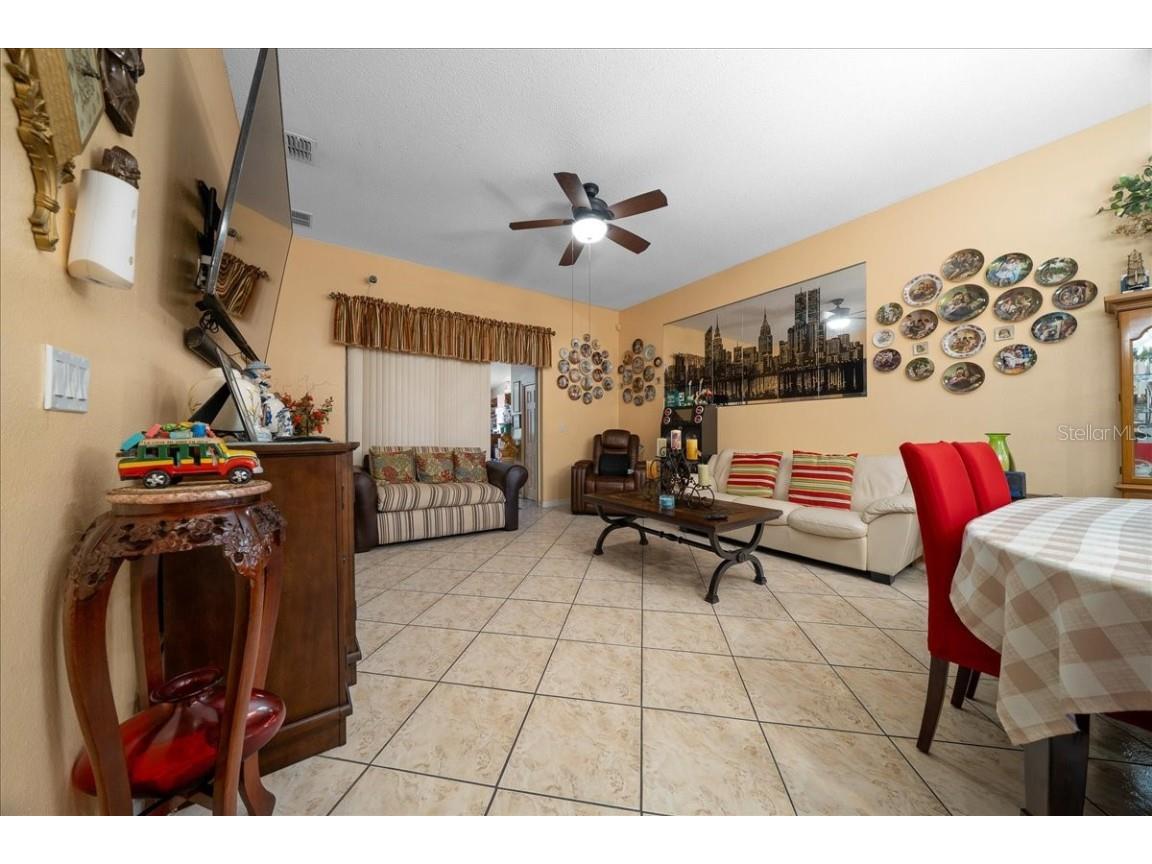 1010 Raining Meadows Lane Orlando FL 32824 OM712437 image19