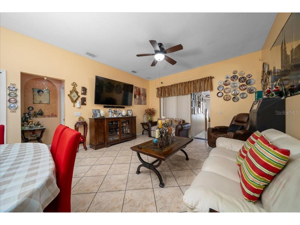 1010 Raining Meadows Lane Orlando FL 32824 OM712437 image21