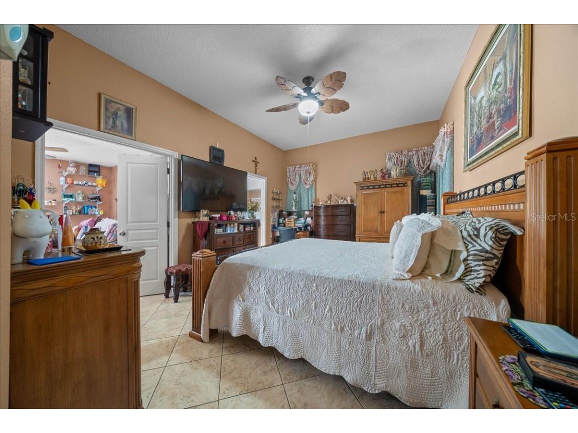 1010 Raining Meadows Lane Orlando FL 32824 OM712437 image24