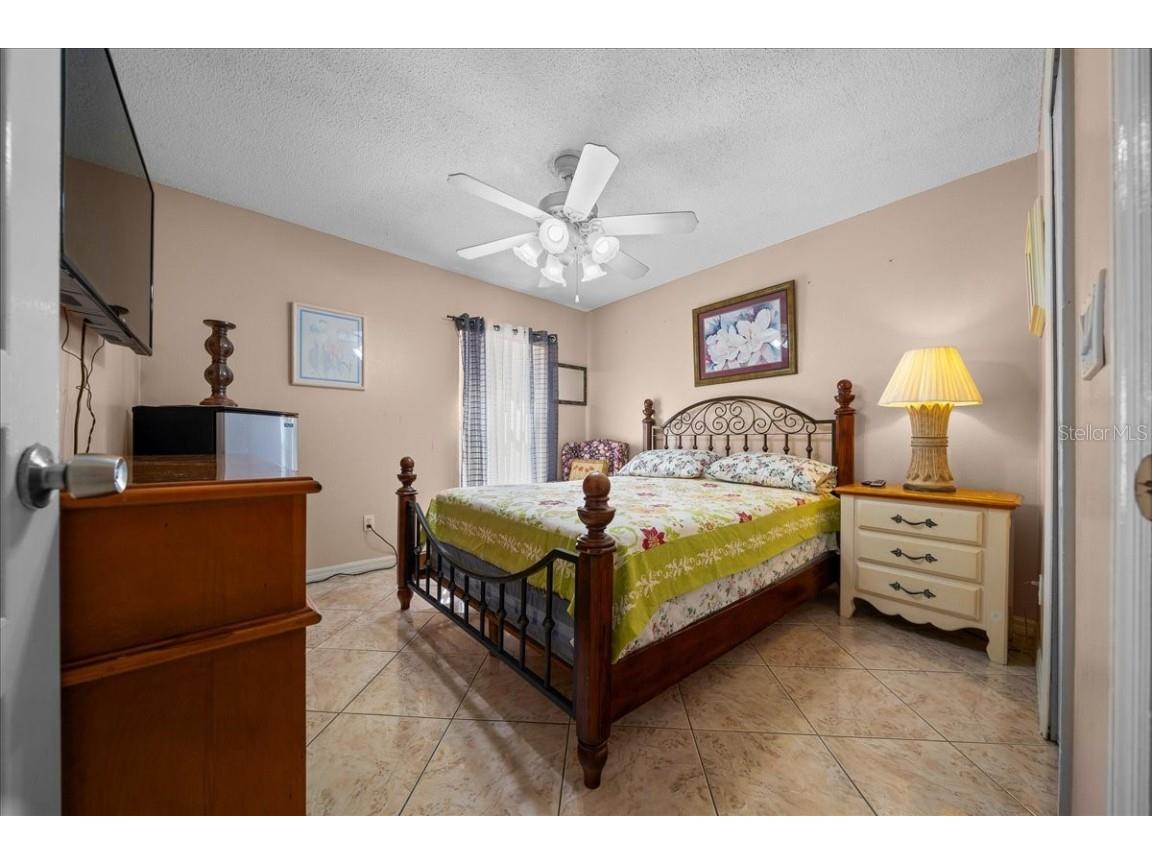 1010 Raining Meadows Lane Orlando FL 32824 OM712437 image37