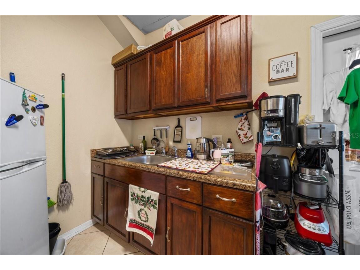 1010 Raining Meadows Lane Orlando FL 32824 OM712437 image46