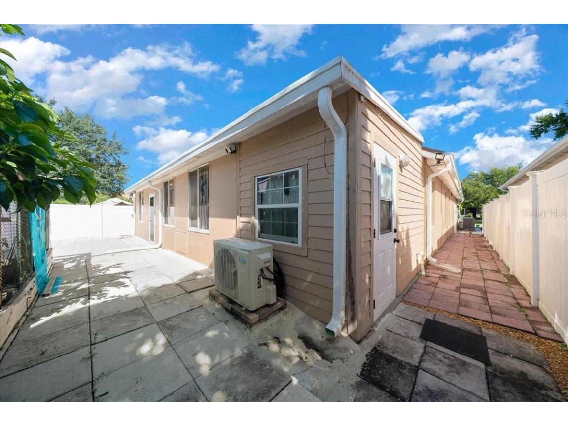 1010 Raining Meadows Lane Orlando FL 32824 OM712437 image51