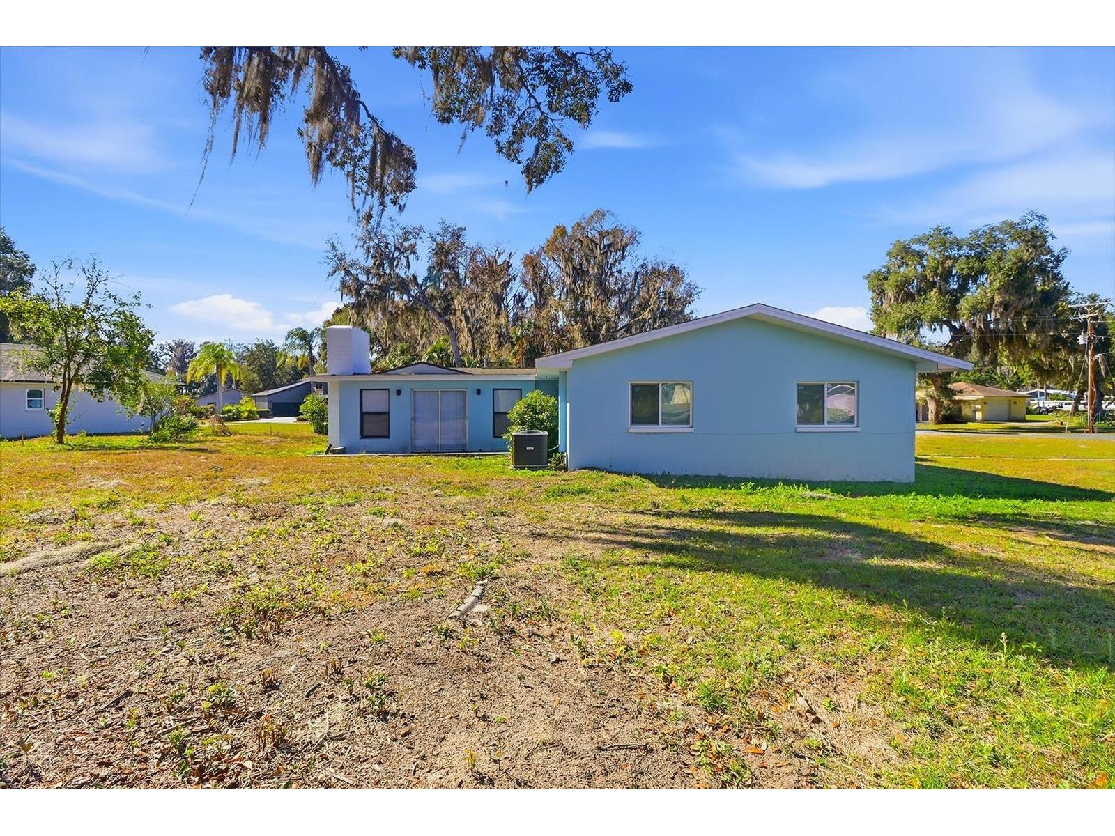 1010 S Bel Air Drive Inverness FL 34450 TB8466864 image17