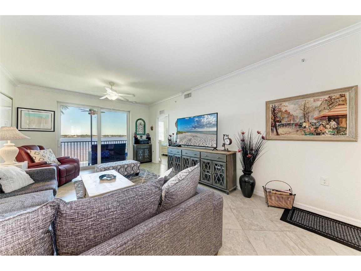 1010 Tidewater Shores Loop #304 Bradenton FL 34208 - MANATEE RIVER A4665351 image18