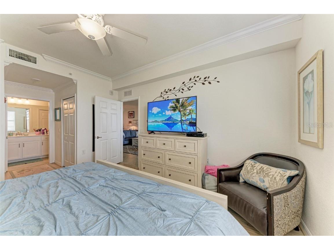 1010 Tidewater Shores Loop #304 Bradenton FL 34208 - MANATEE RIVER A4665351 image23