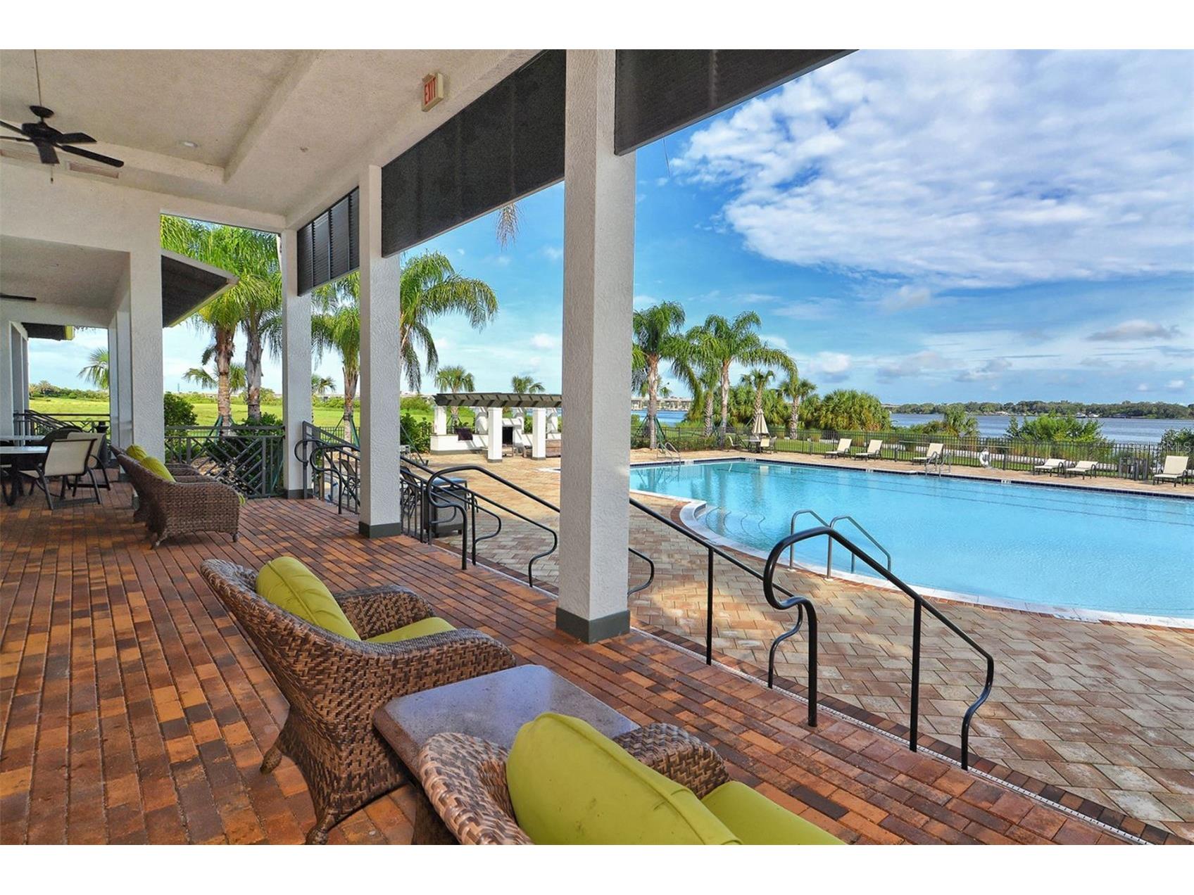 1010 Tidewater Shores Loop #406 Bradenton FL 34208 - MANATEE RIVER A4685813 image46