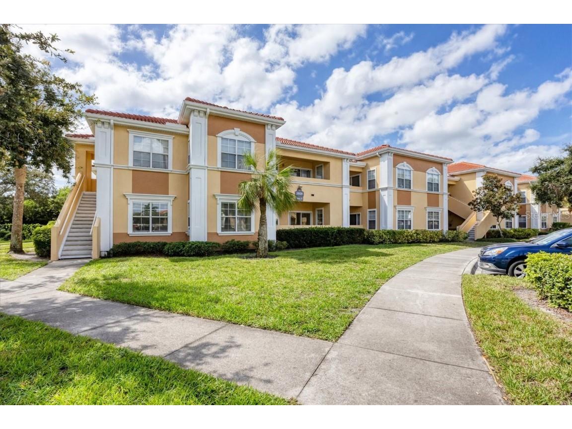 1010 Villagio Circle #101 Sarasota FL 34237 A4667021 image1