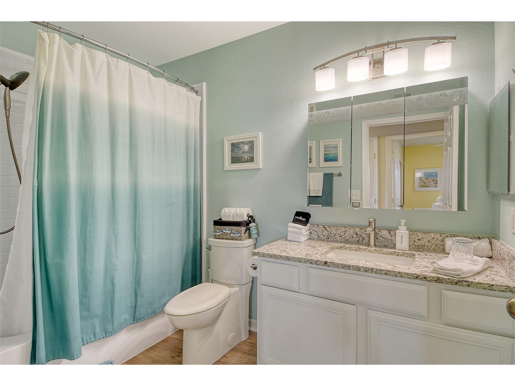 1010 Villagio Circle #201 Sarasota FL 34237 A4697851 image23