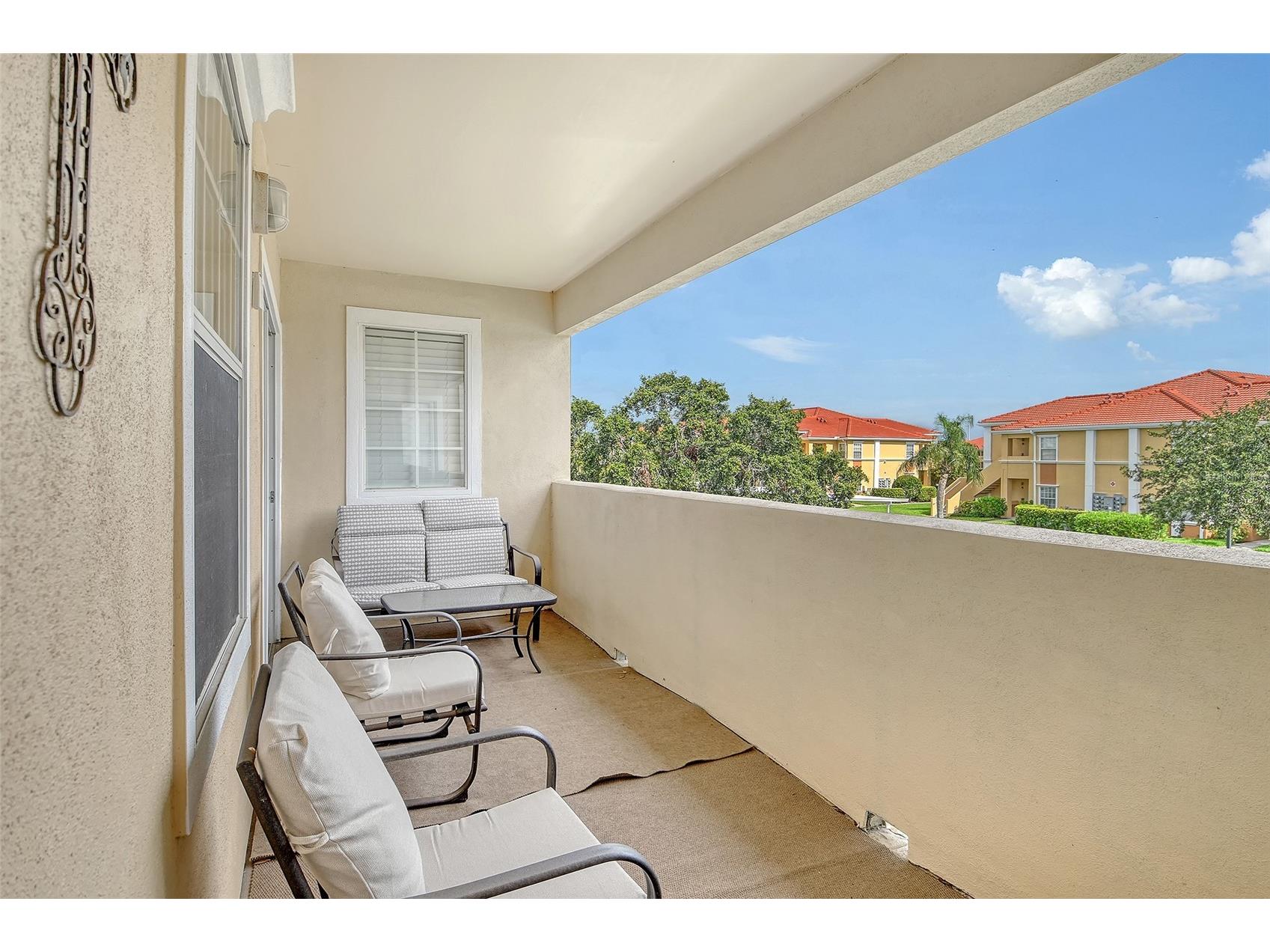 1010 Villagio Circle #201 Sarasota FL 34237 A4697851 image9