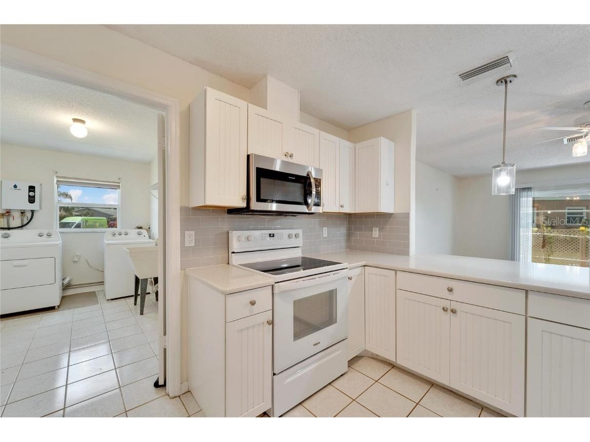 1010 Yellowbird Place Sun City Center FL 33573 TB8431593 image12