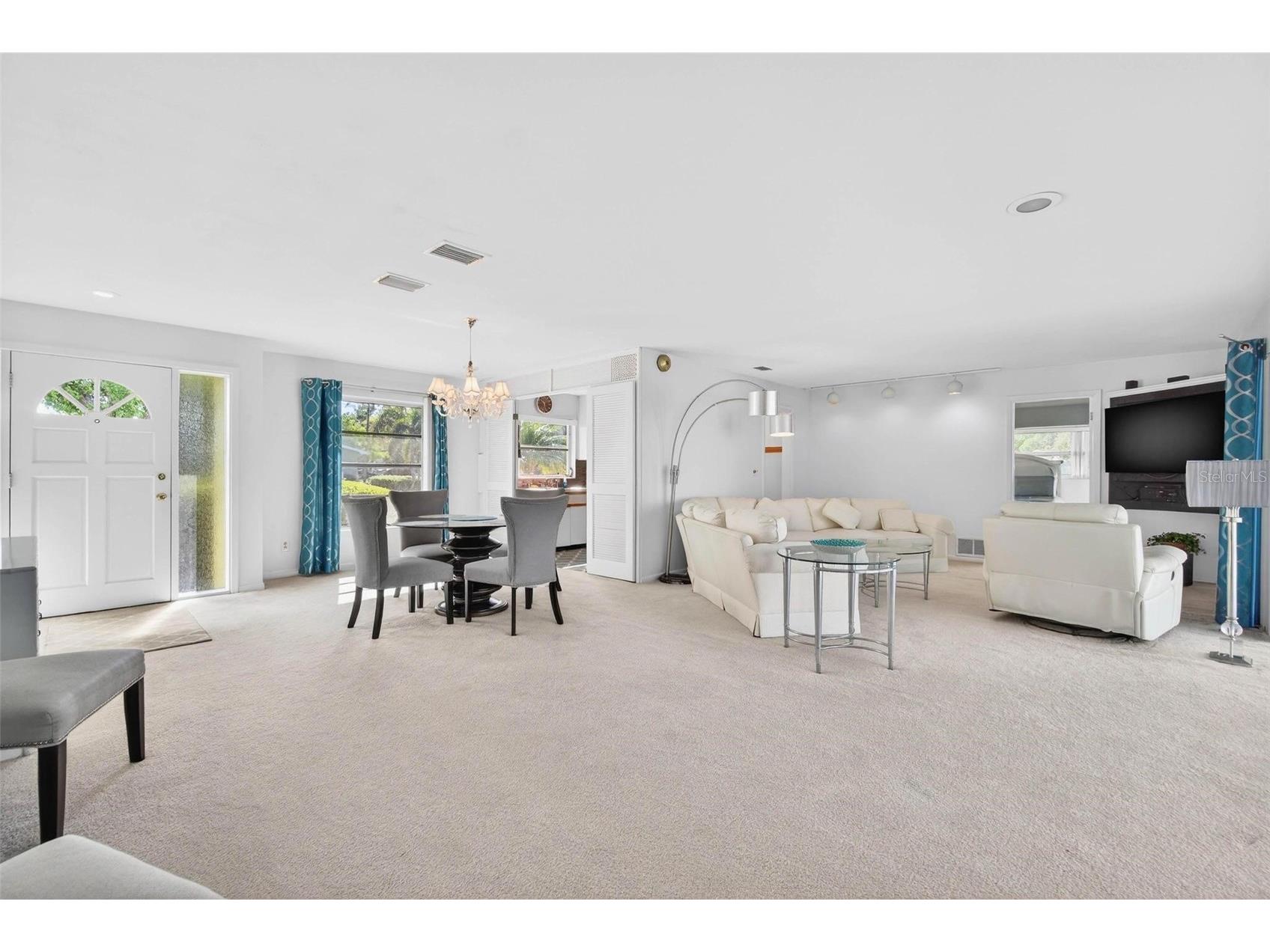 10100 Commodore Drive Seminole FL 33776 TB8491402 image6