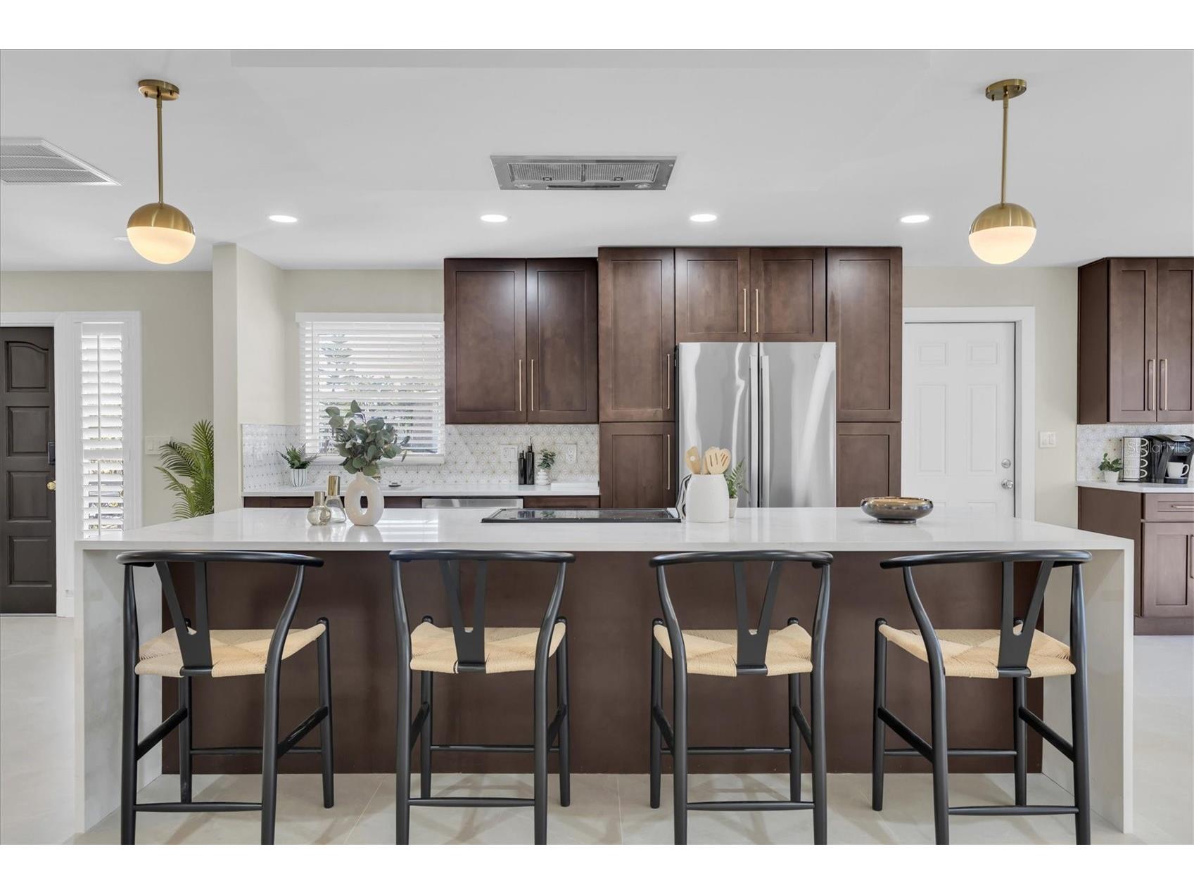 10100 Paradise Boulevard Treasure Island FL 33706 TB8471948 image6