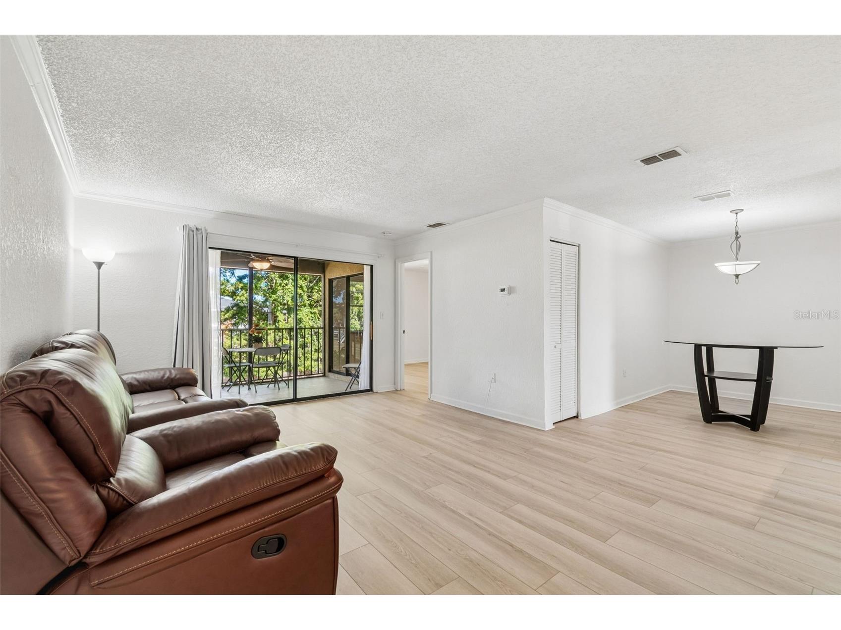 10100 Sailwinds Boulevard N #202 Largo FL 33773 TB8524082 image4
