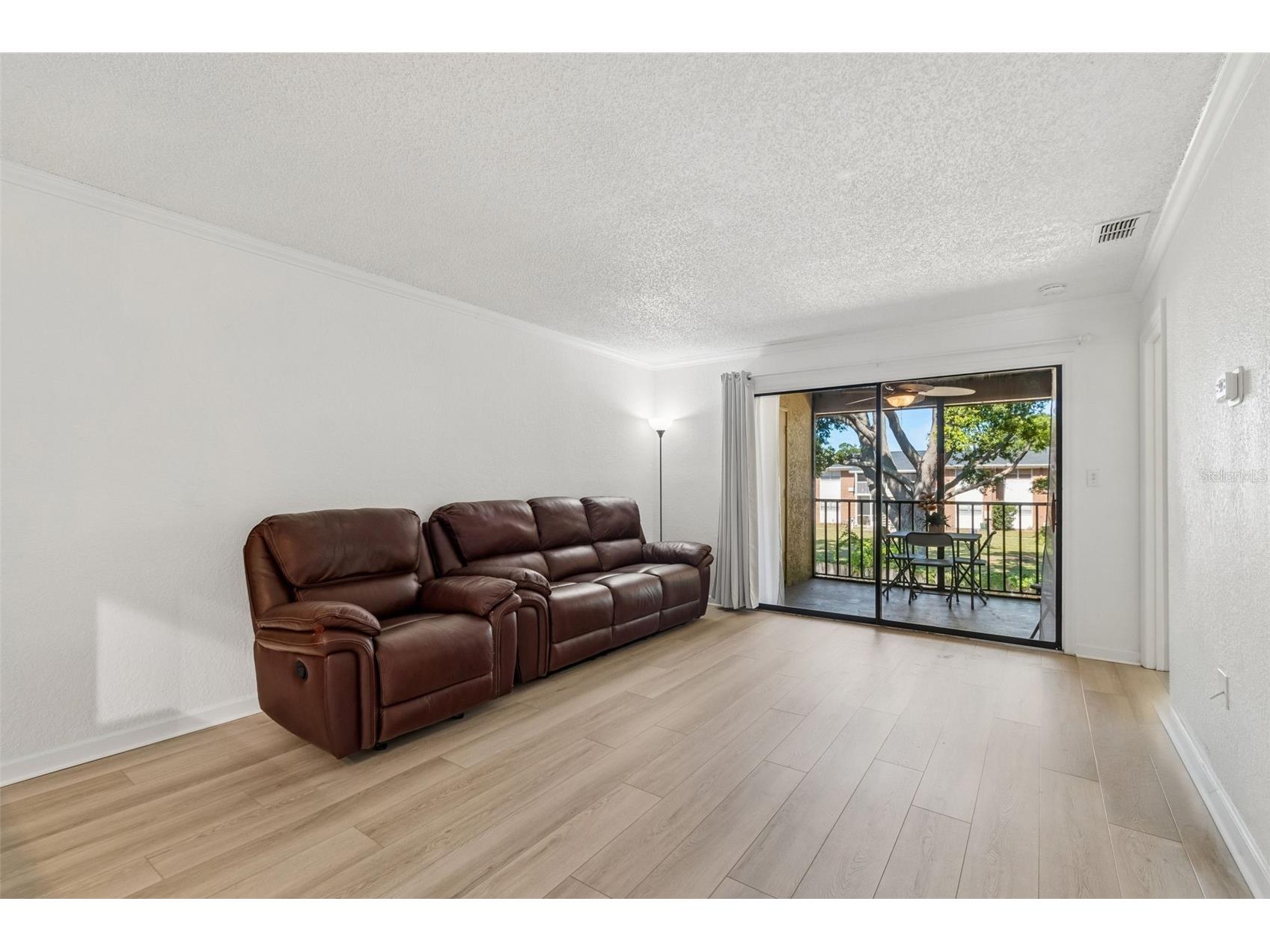 10100 Sailwinds Boulevard N #202 Largo FL 33773 TB8524082 image5