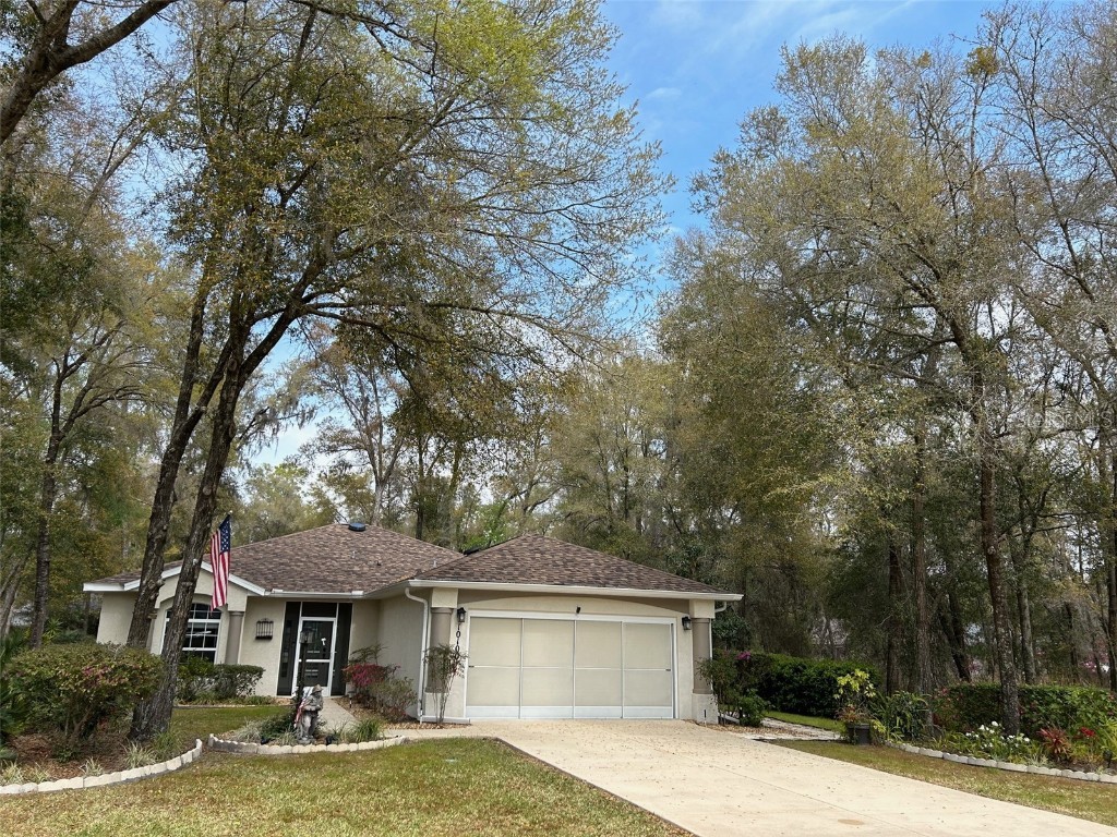 10100 SW 190th Court Dunnellon FL 34432 - ACCESS TO RAINBOW RIVER WITH MEMBERSHIP IN POA OM673888 image1