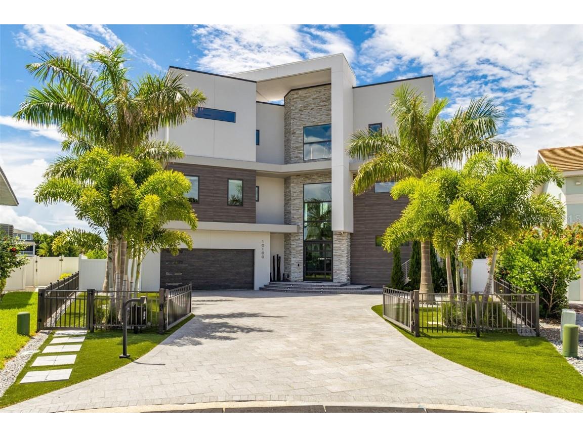 10100 Tarpon Drive Treasure Island FL 33706 TB8353952 image1