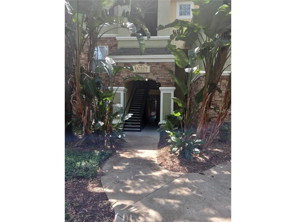 10101 Courtney Palms Boulevard #201 Tampa FL 33619 T3528111 image1