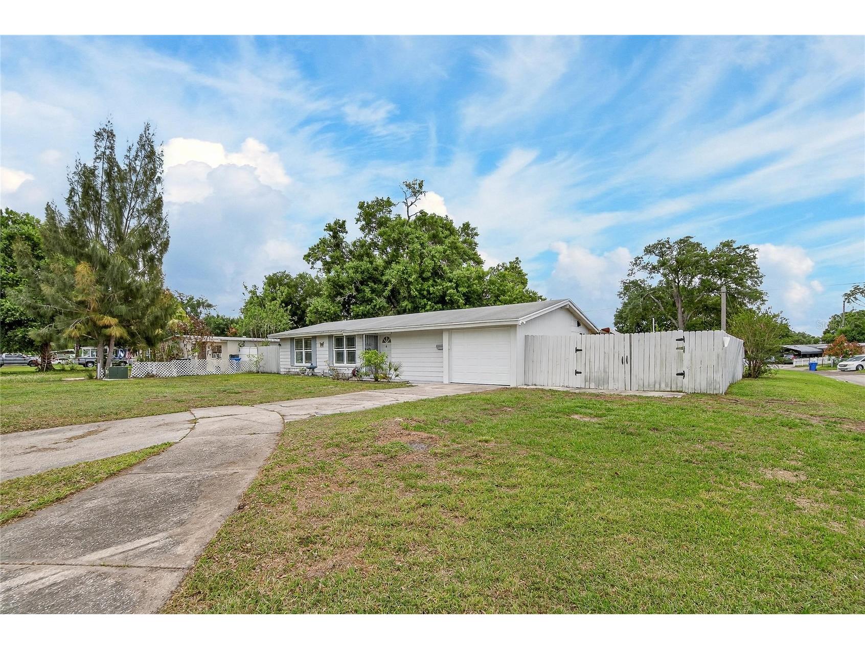 10101 Mariposa Place Tampa FL 33619 TB8494593 image3