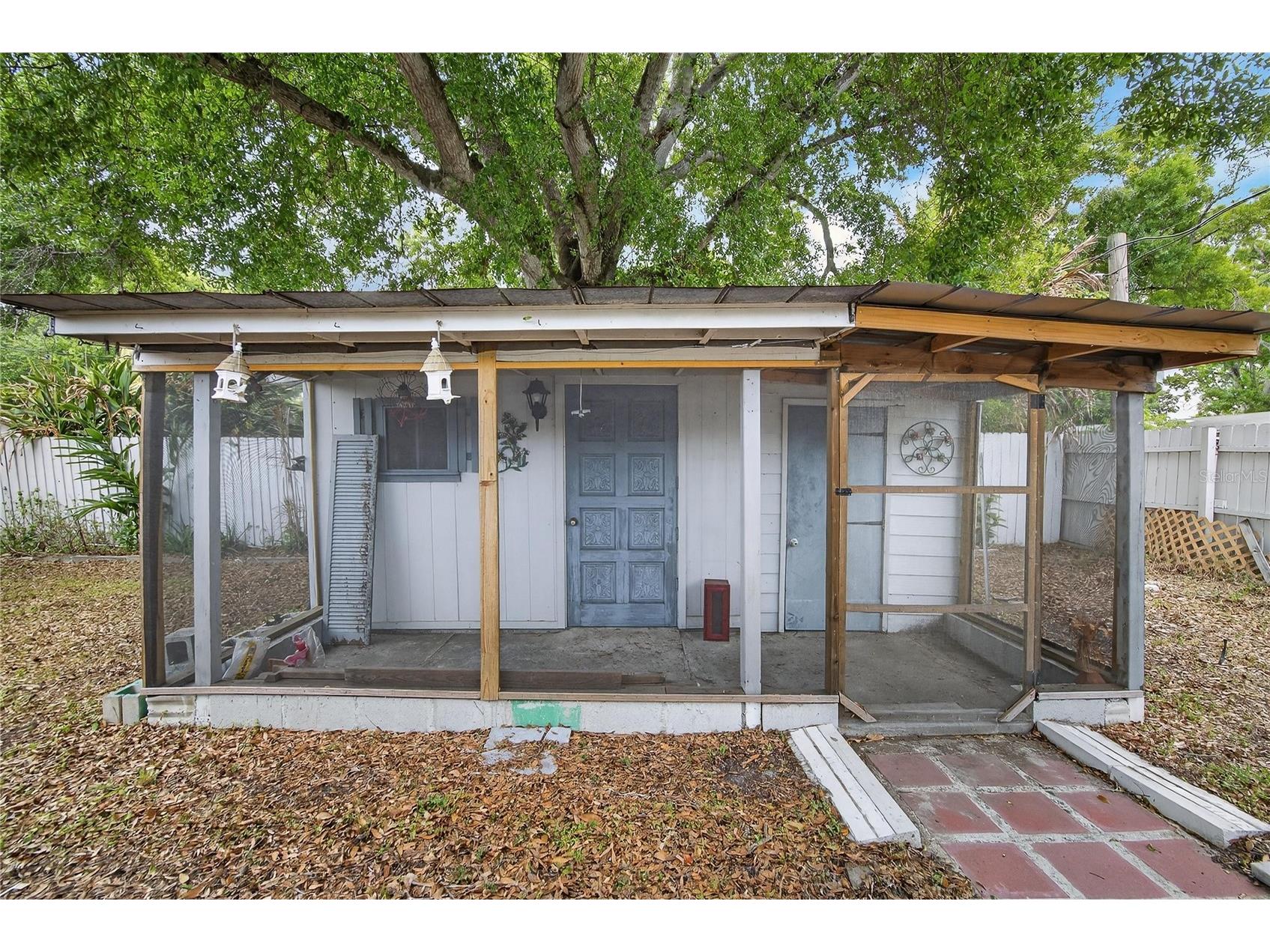 10101 Mariposa Place Tampa FL 33619 TB8494593 image43
