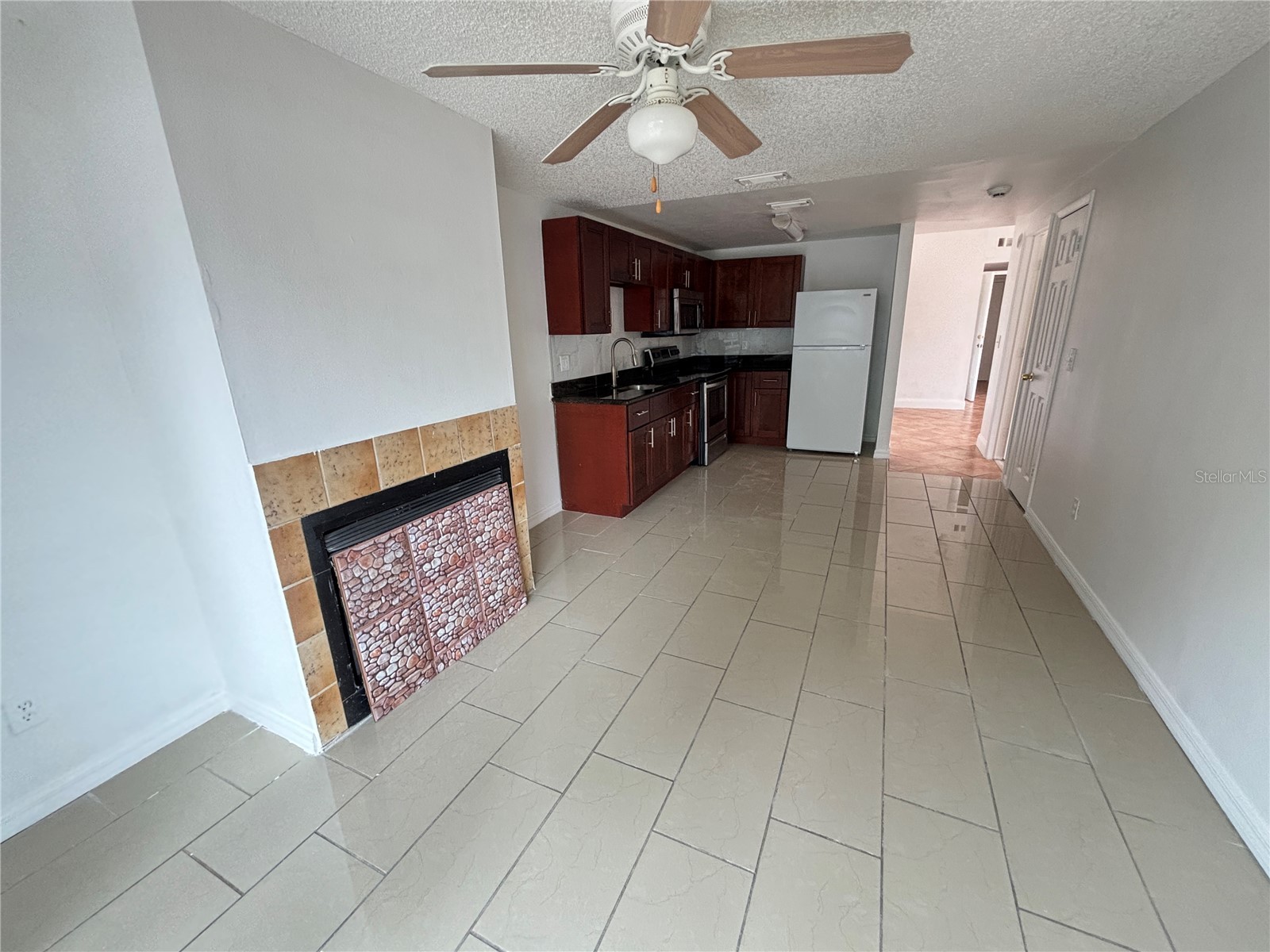 10101 Springtree Court Tampa FL 33615 A4674458 image11