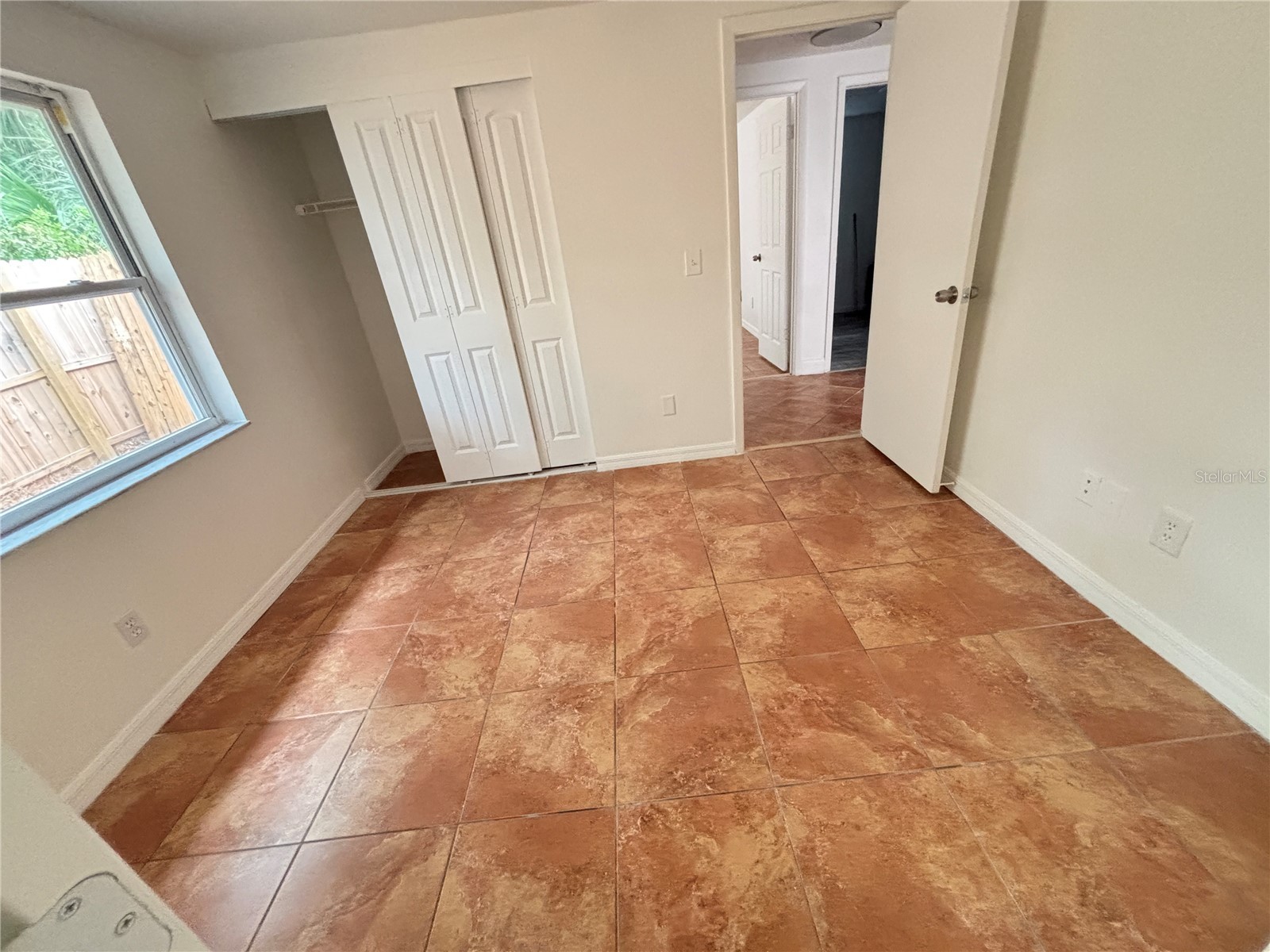 10101 Springtree Court Tampa FL 33615 A4674458 image13