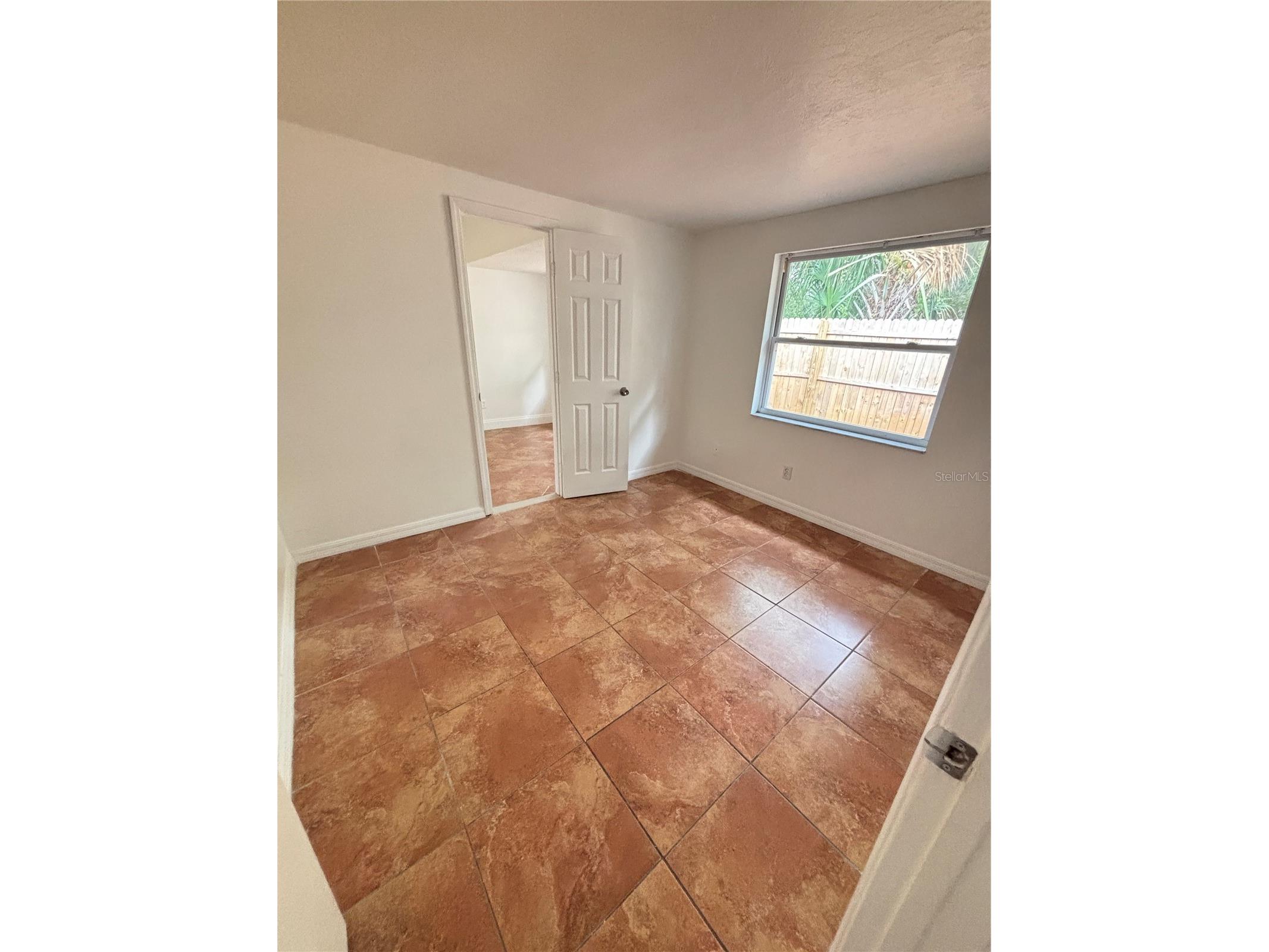 10101 Springtree Court Tampa FL 33615 A4674458 image15