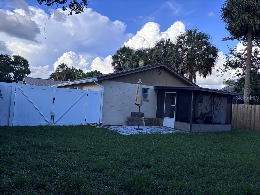 10102 Missy Court Tampa FL 33615 TB8402314 image18
