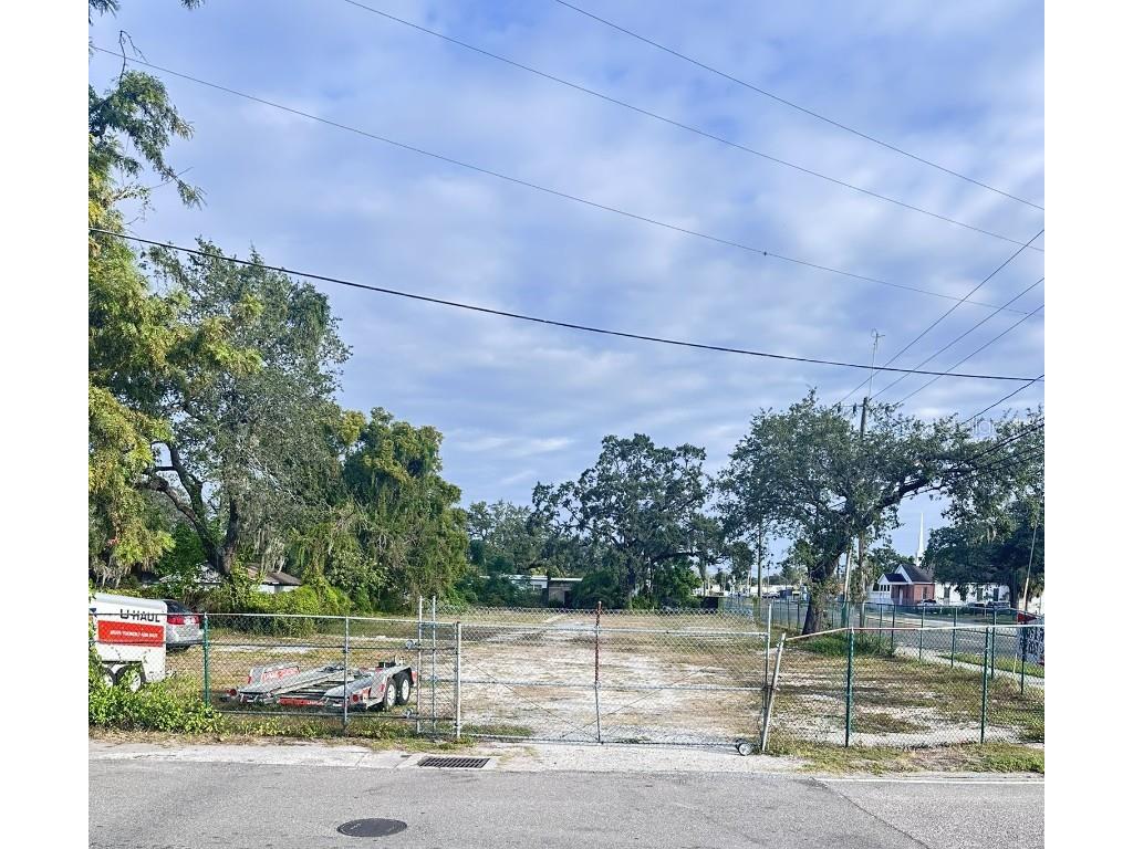 10102 N Nebraska Avenue Tampa FL 33612 TB8443296 image2