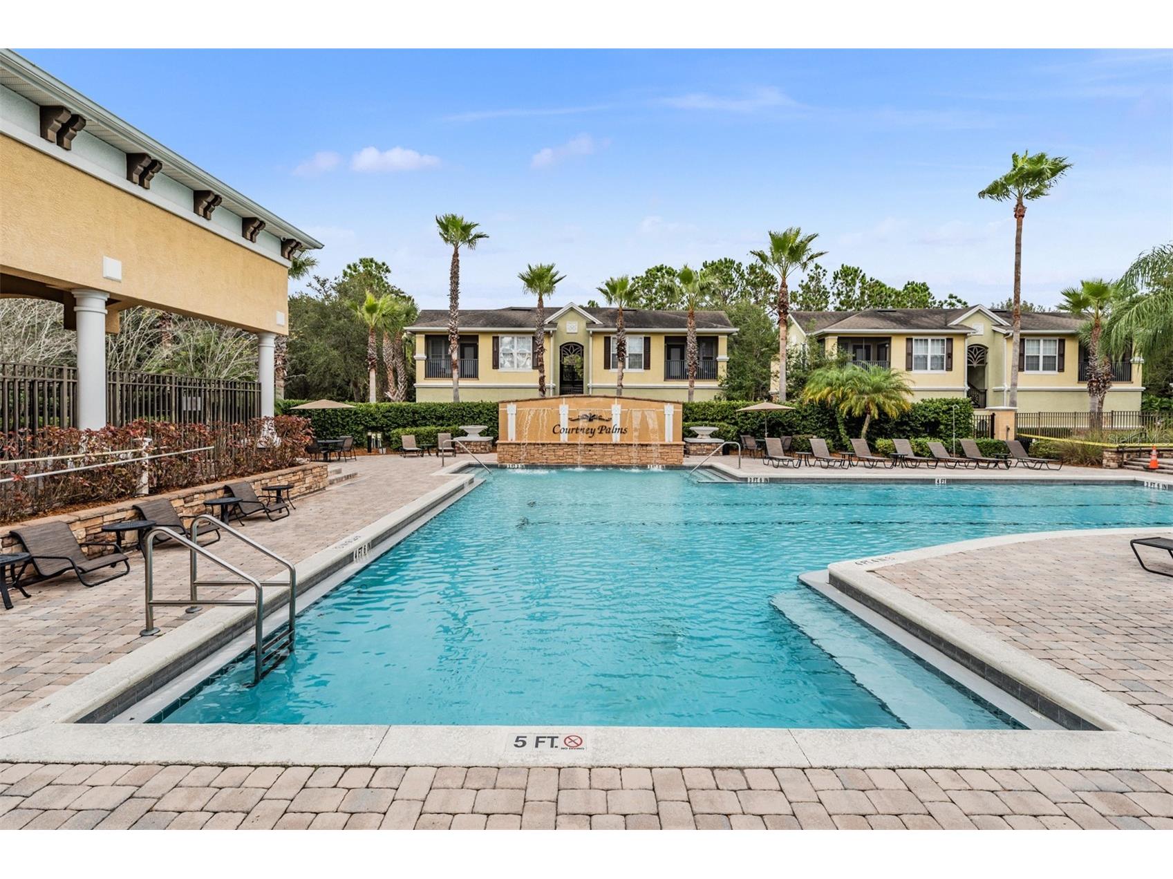 10103 Courtney Oaks Circle #103 Tampa FL 33619 TB8508637 image26