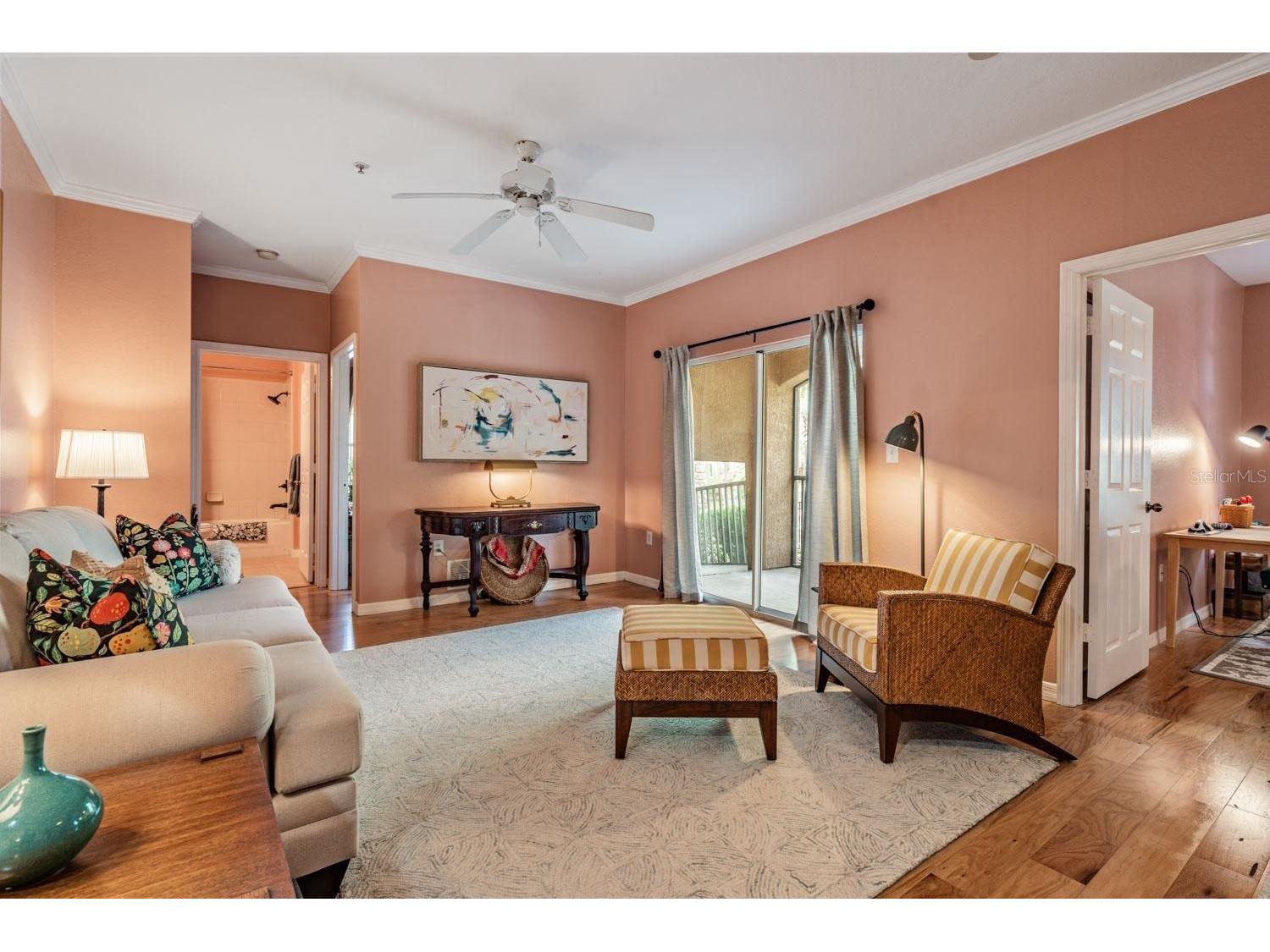 10103 Courtney Oaks Circle #103 Tampa FL 33619 TB8508637 image4