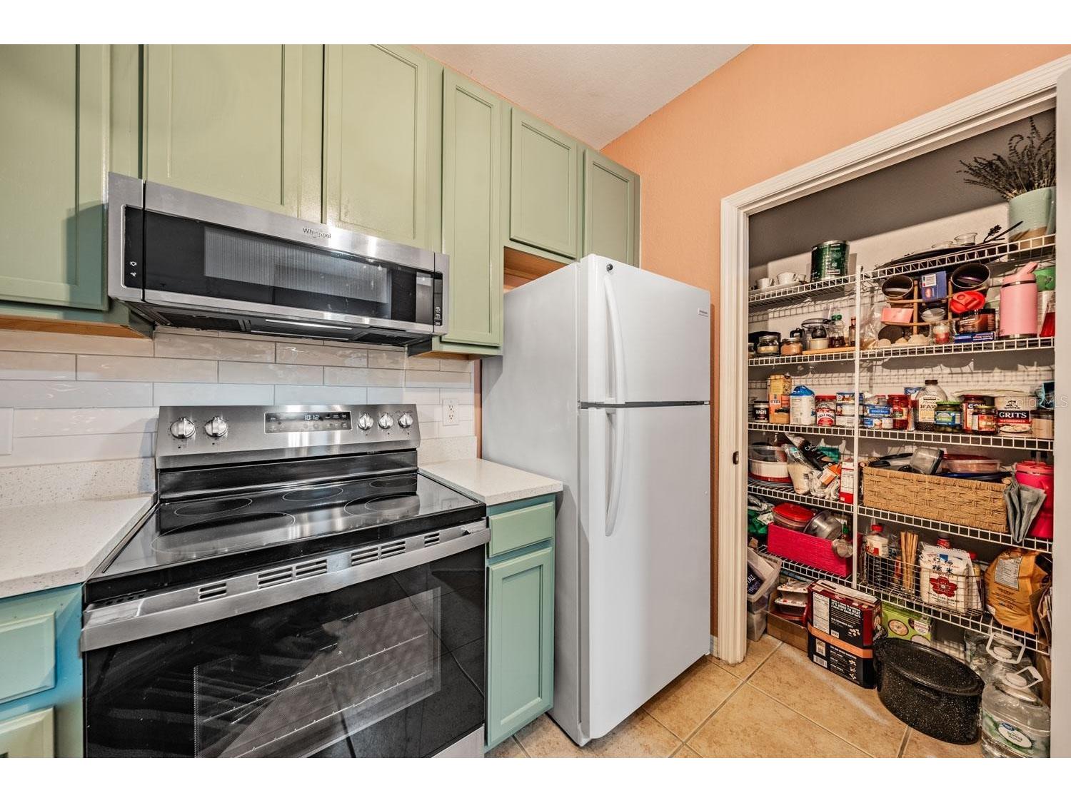 10103 Courtney Oaks Circle #103 Tampa FL 33619 TB8508637 image9