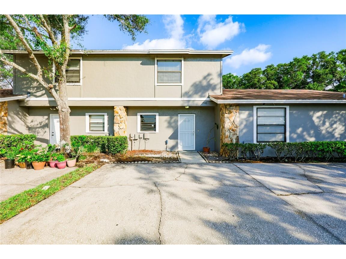 10103 Lake Oak Circle Tampa FL 33624 T3441522 image1