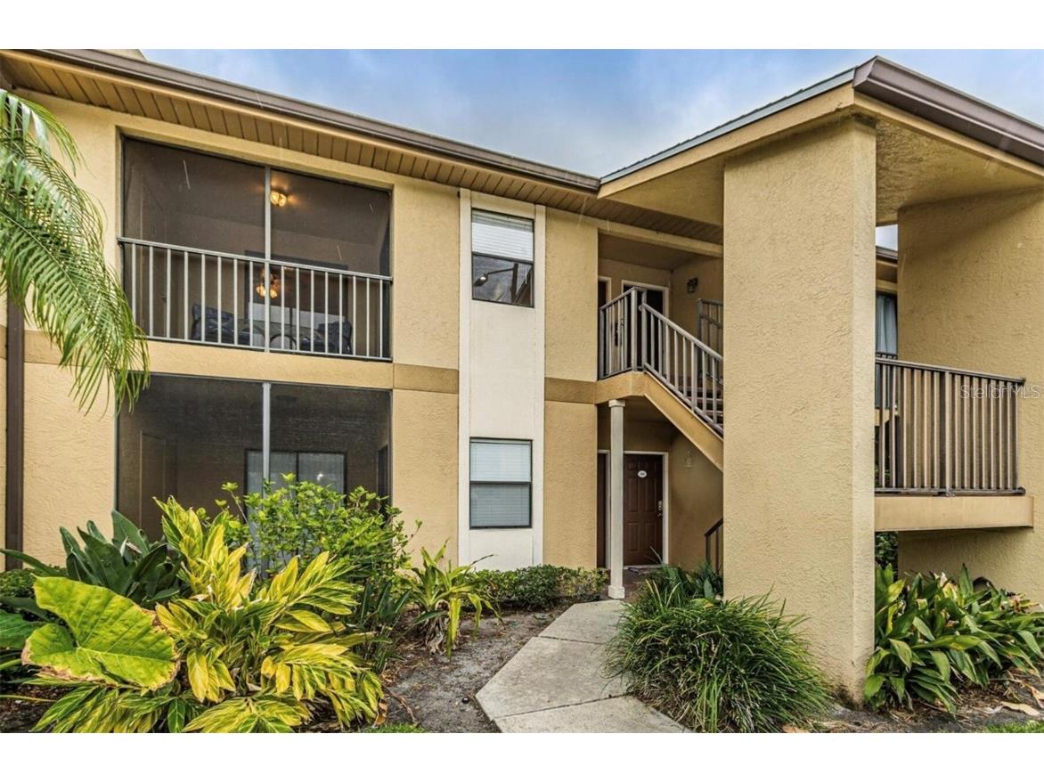 10103 Sailwinds Boulevard N #203 Largo FL 33773 U8203540 image1