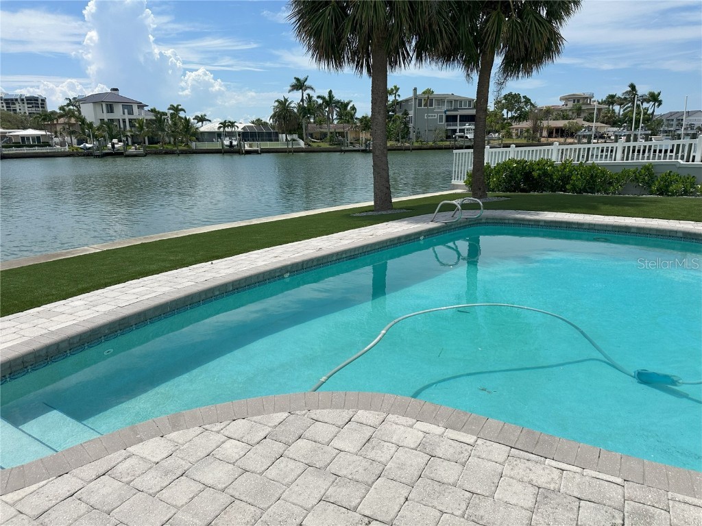 10103 Tarpon Drive Treasure Island FL 33706 TB8418644 image24