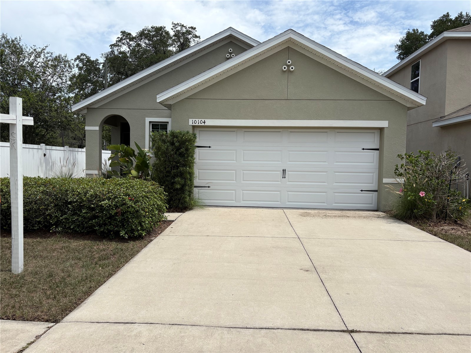 10104 Hawk Storm Avenue Tampa FL 33610 TB8470307 image1