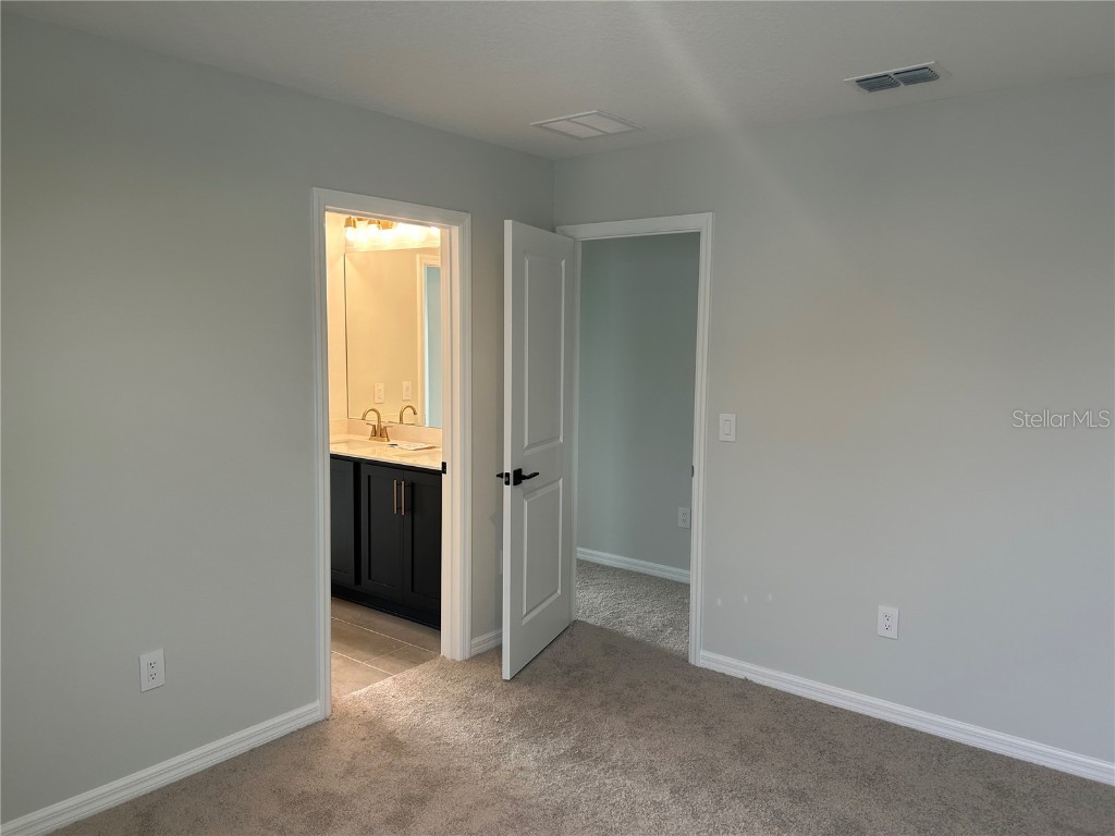 10104 Hidden Hammock Loop Parrish FL 34219 TB8435054 image29