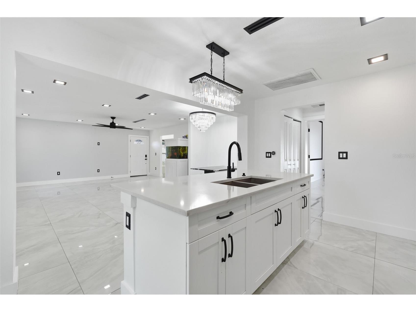 10104 N Dartmouth Avenue Tampa FL 33612 TB8481926 image19