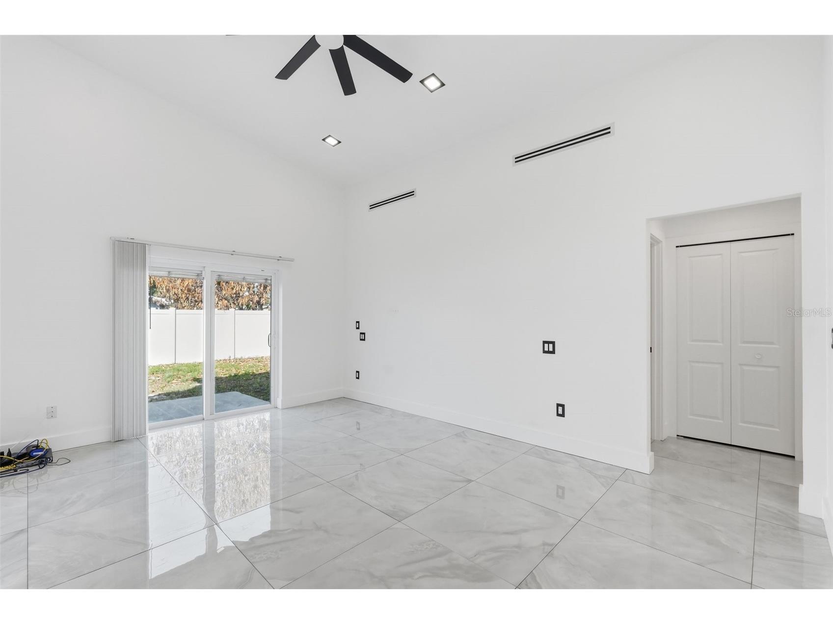 10104 N Dartmouth Avenue Tampa FL 33612 TB8481926 image23