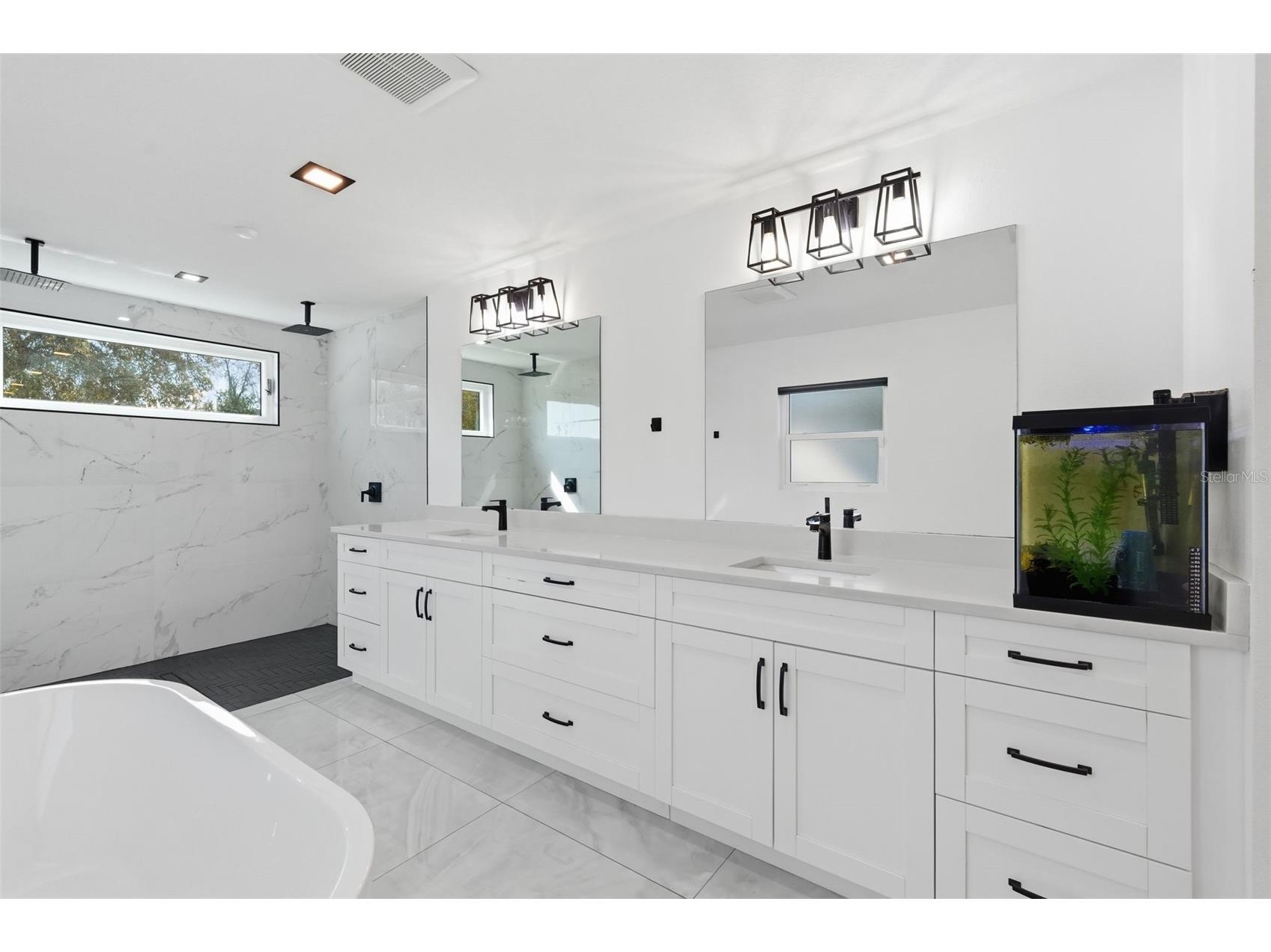 10104 N Dartmouth Avenue Tampa FL 33612 TB8481926 image31