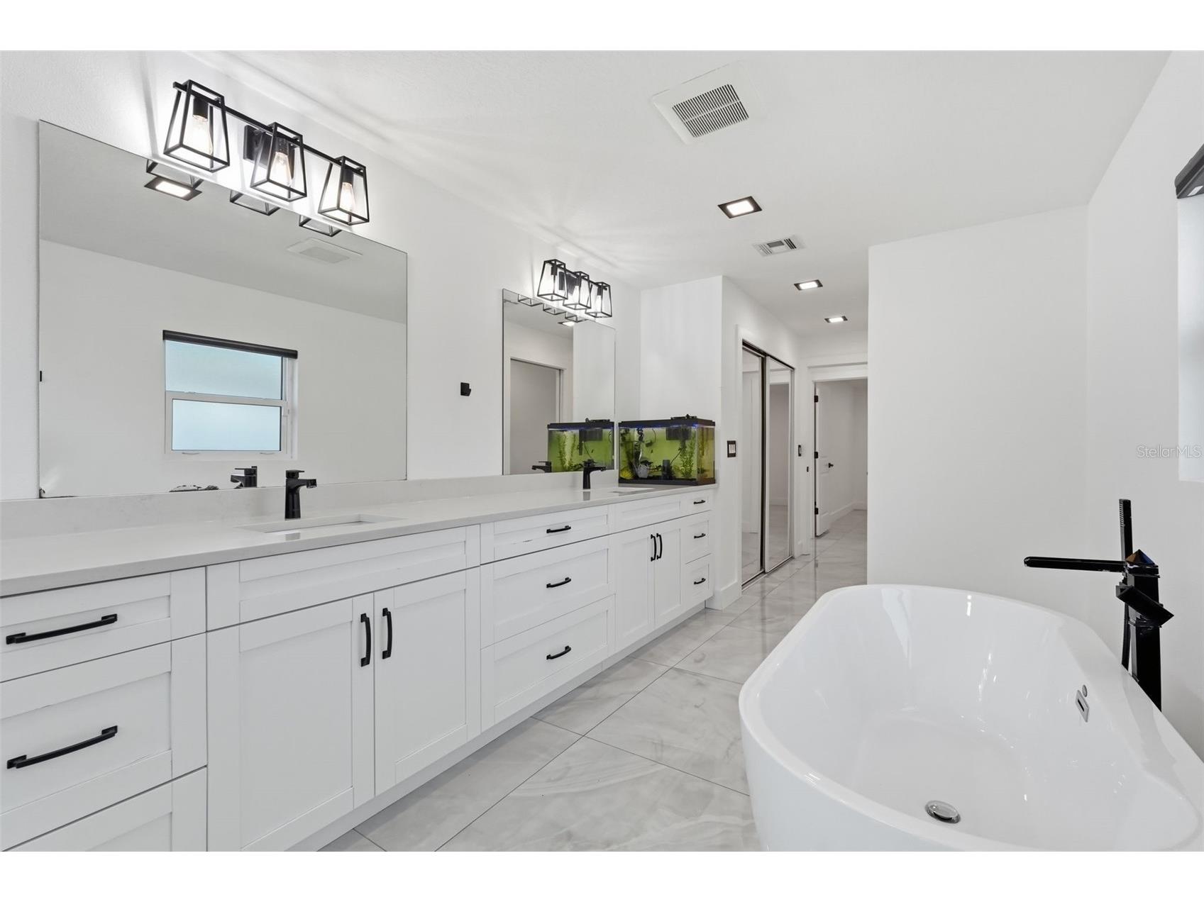 10104 N Dartmouth Avenue Tampa FL 33612 TB8481926 image32