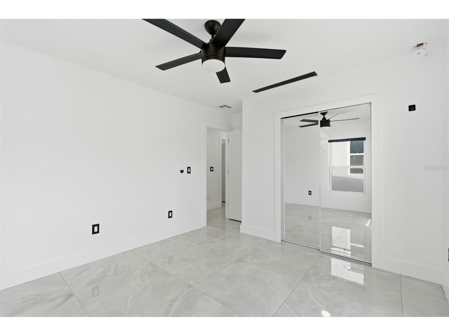 10104 N Dartmouth Avenue Tampa FL 33612 TB8481926 image37